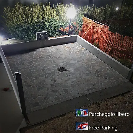 Apartment La Casa De Papel - Berlino - Self Check In, Smart Tv, Tutti I Confort, Nuova Costruzione *